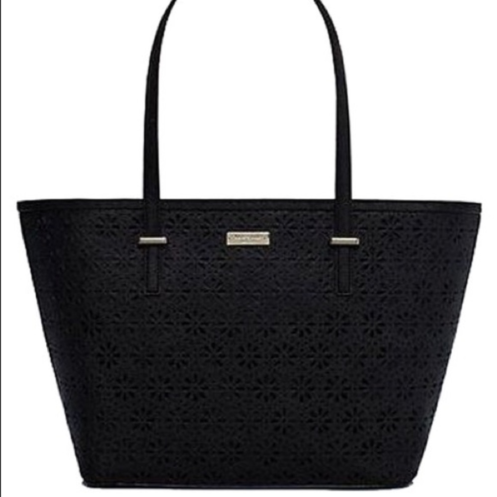 ⬇️💲! Kate Spade 🌸 Eyelet Cedar Street